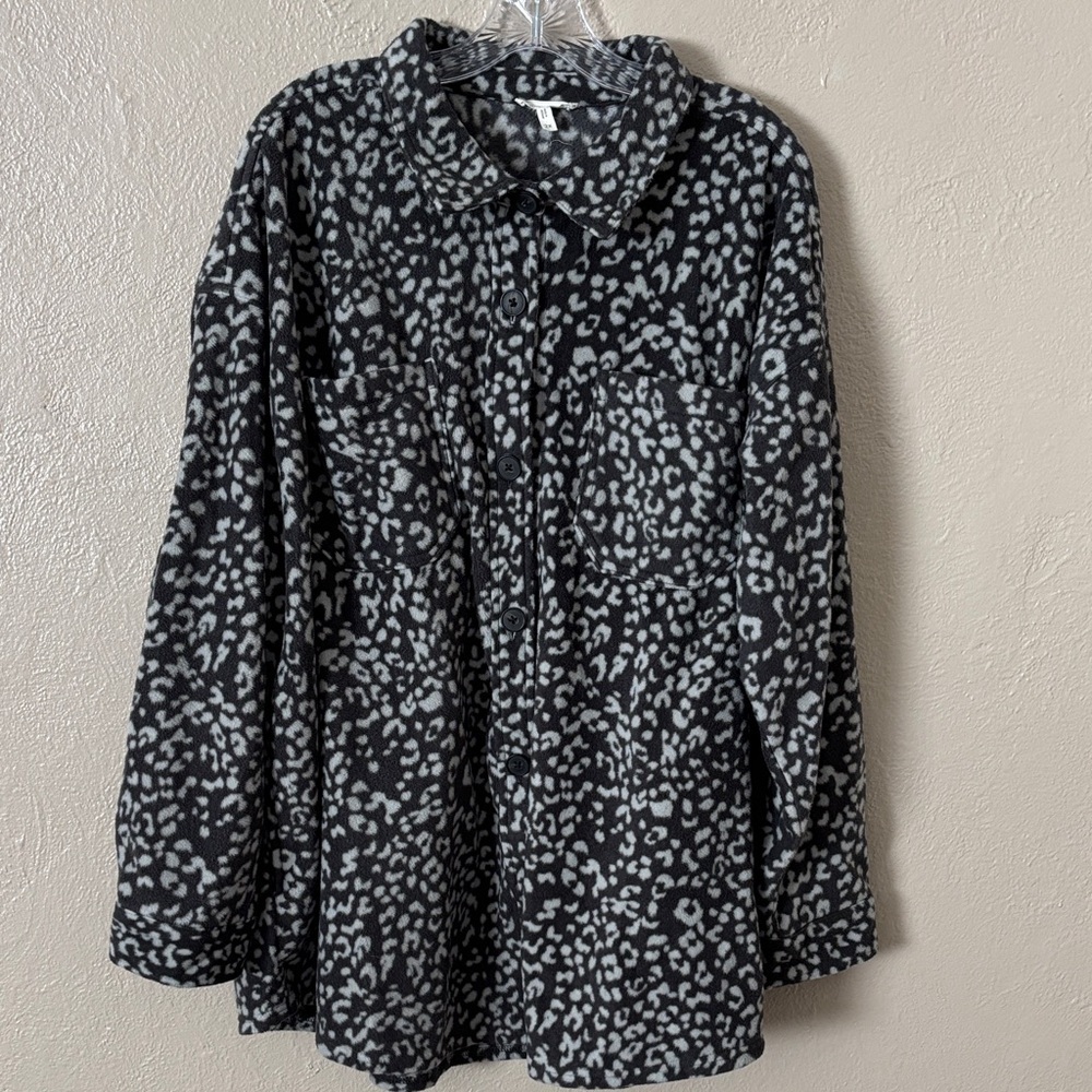 Maurice’s Wilder Fleece Shacket Plus Size 2X Gray
